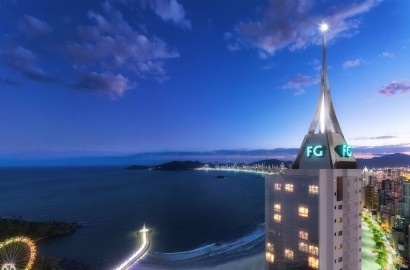 Imperium Tower FG apartamento frente mar em Balneário Camboriú